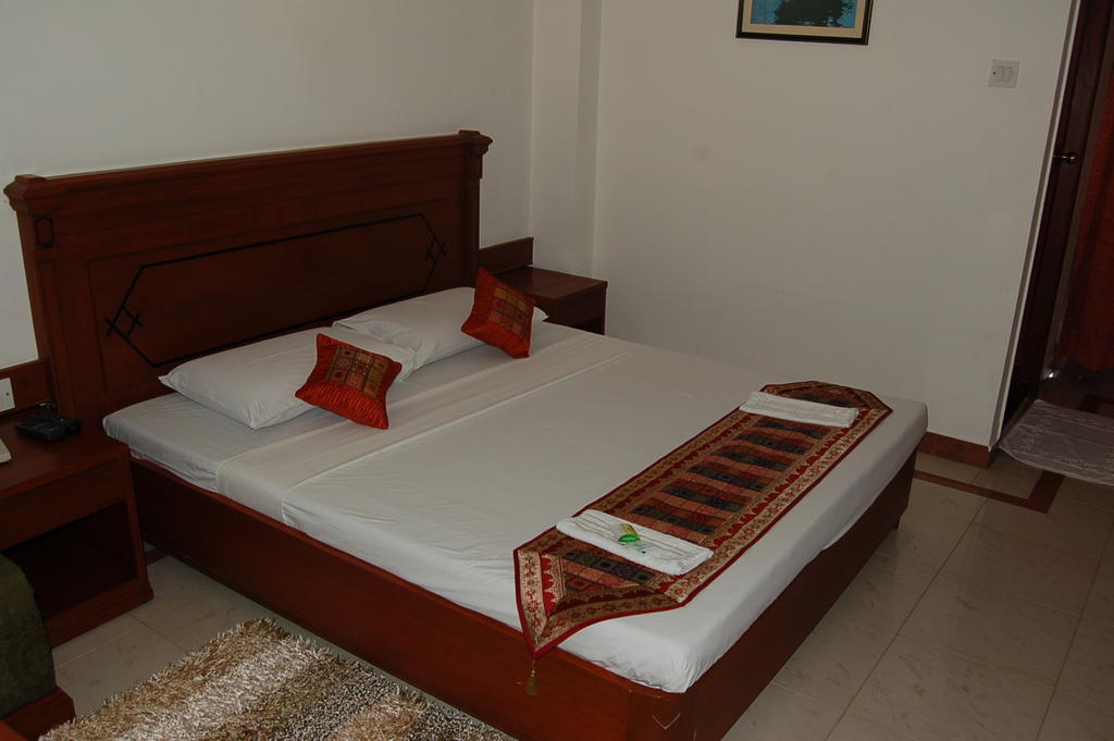 Hotel Kanishka Phg Bengaluru Pokój zdjęcie