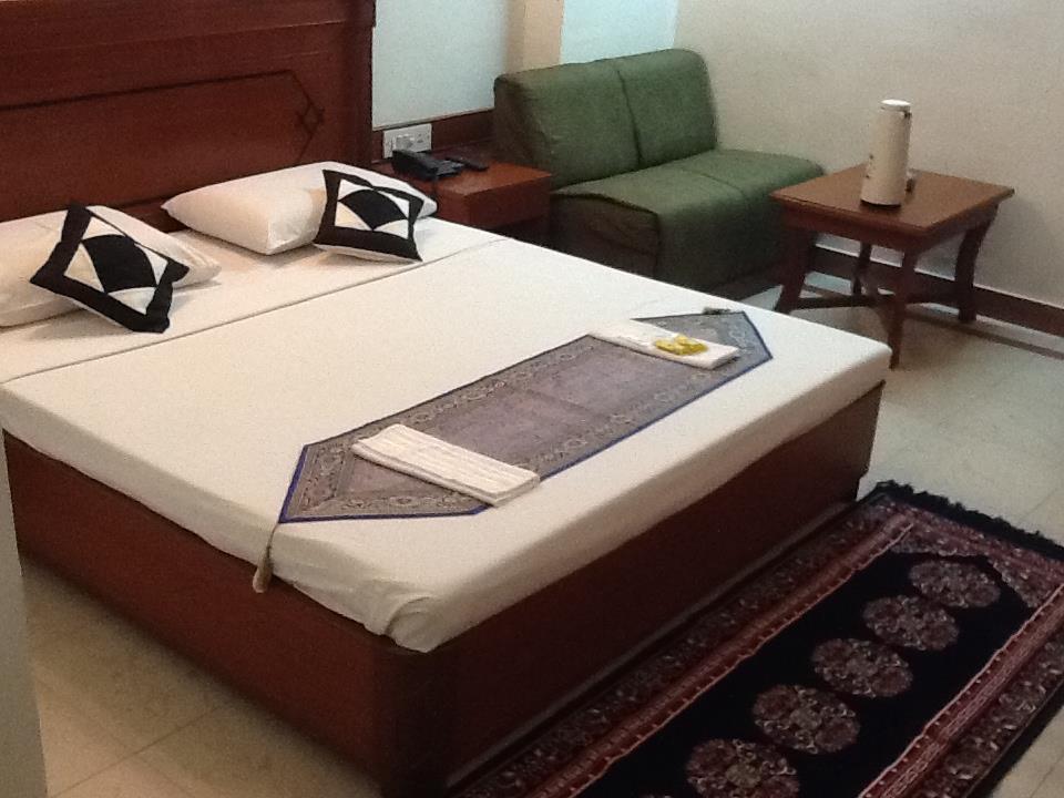Hotel Kanishka Phg Bengaluru Zewnętrze zdjęcie